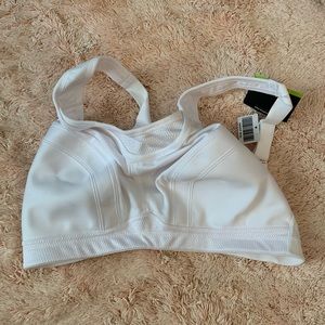 White Bra 34DDD / F ((BNWT))